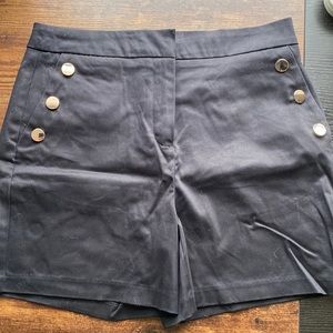 Worthington sz 2 black dress shorts with pockets